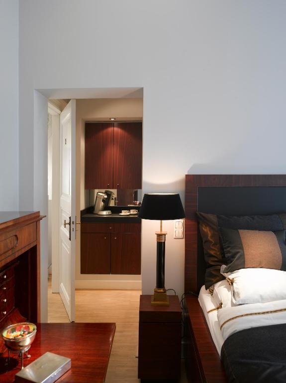 Bourgogne Suite Маастрихт Номер фото